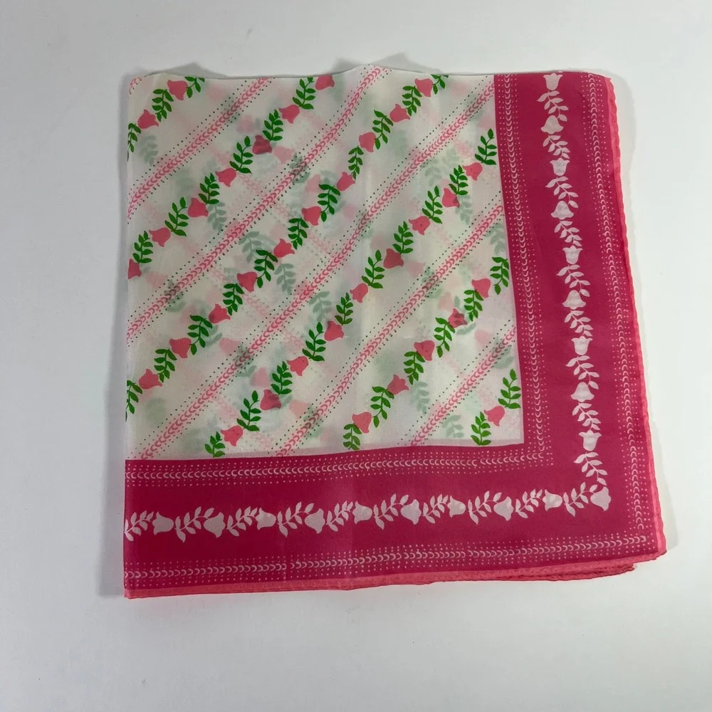 Vera Neumann Vintage Square 20